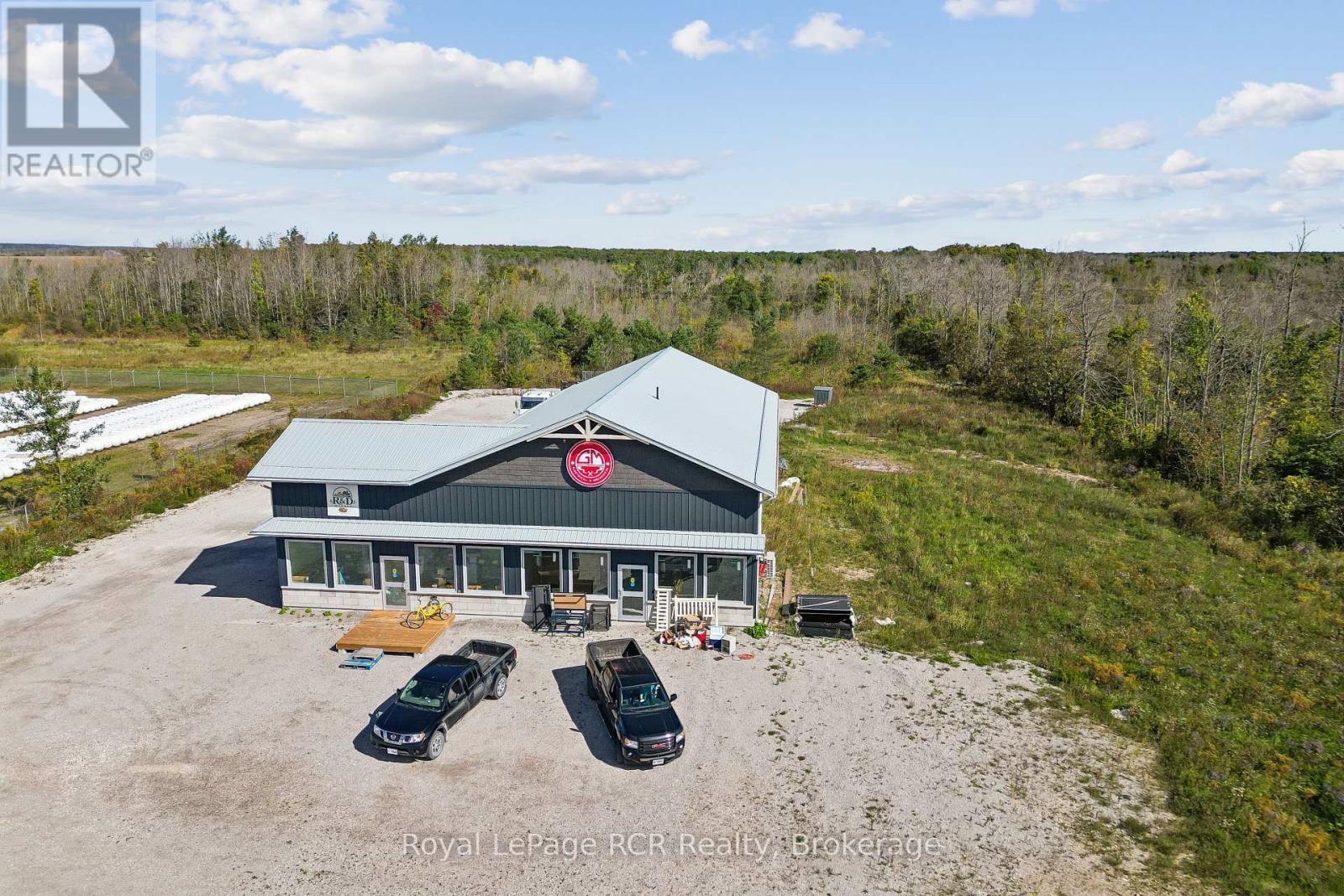 10075 Hwy 6 Property Photo 1