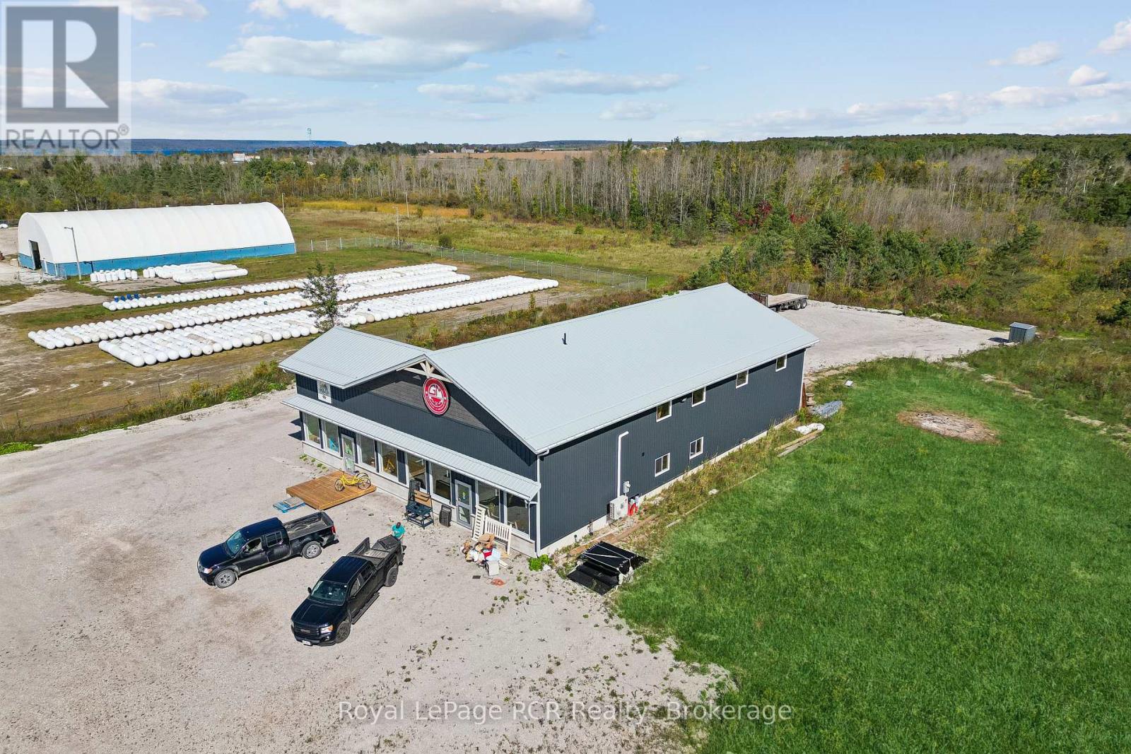 10075 Hwy 6 Property Photo 4