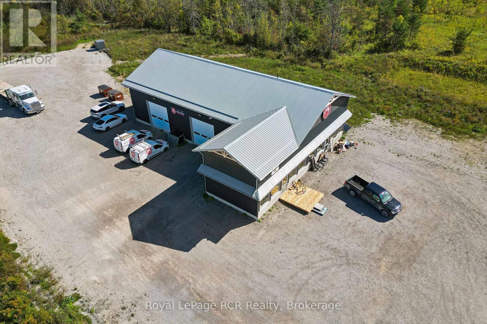 10075 Hwy 6 Property Photo 6