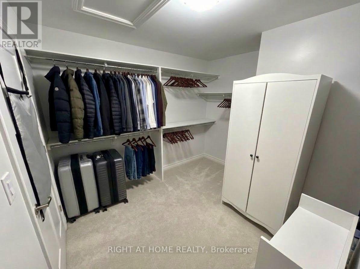 35 Douglas Brown Way Property Photo 10