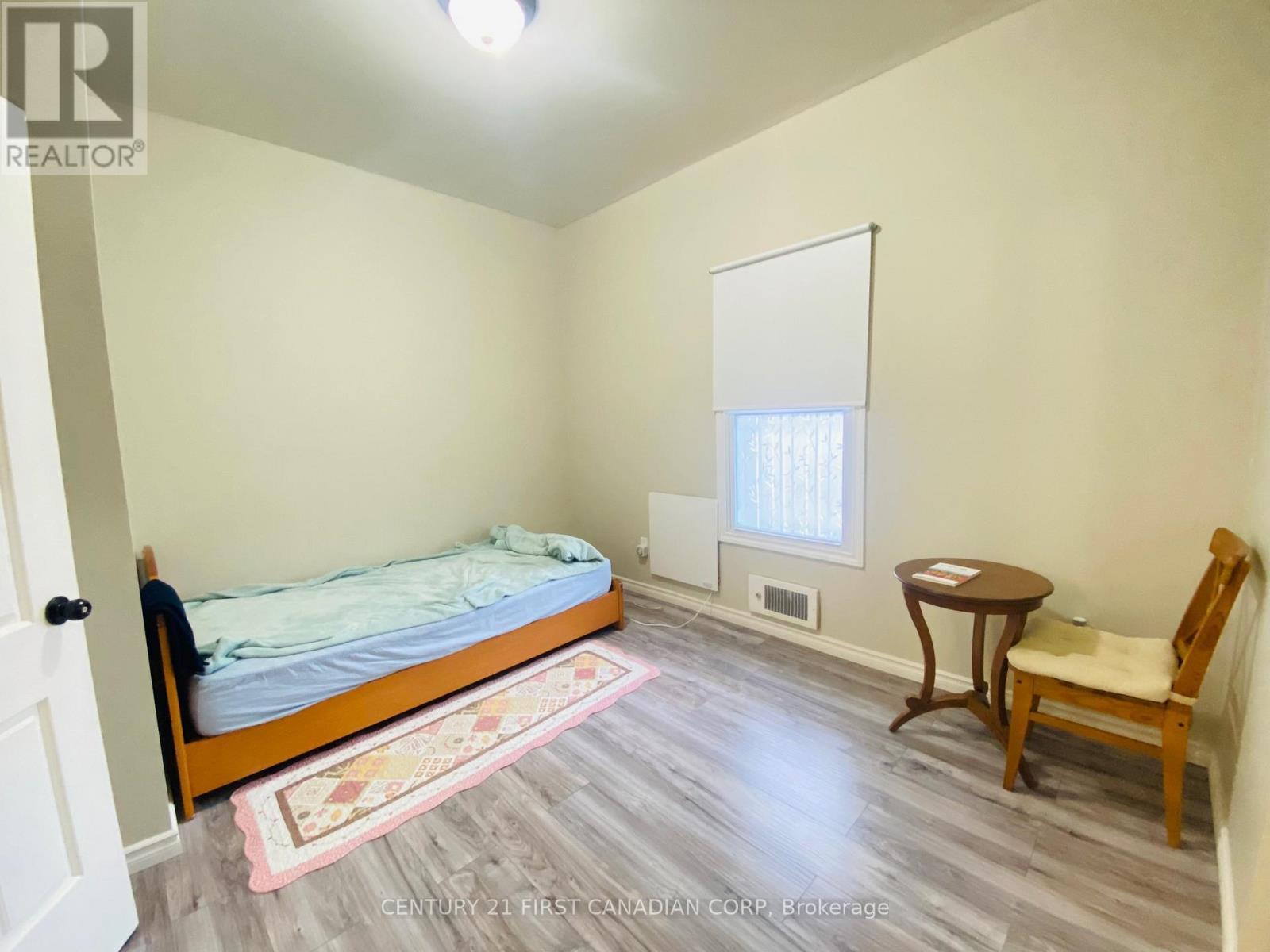 414 Hamilton Road Property Photo 16