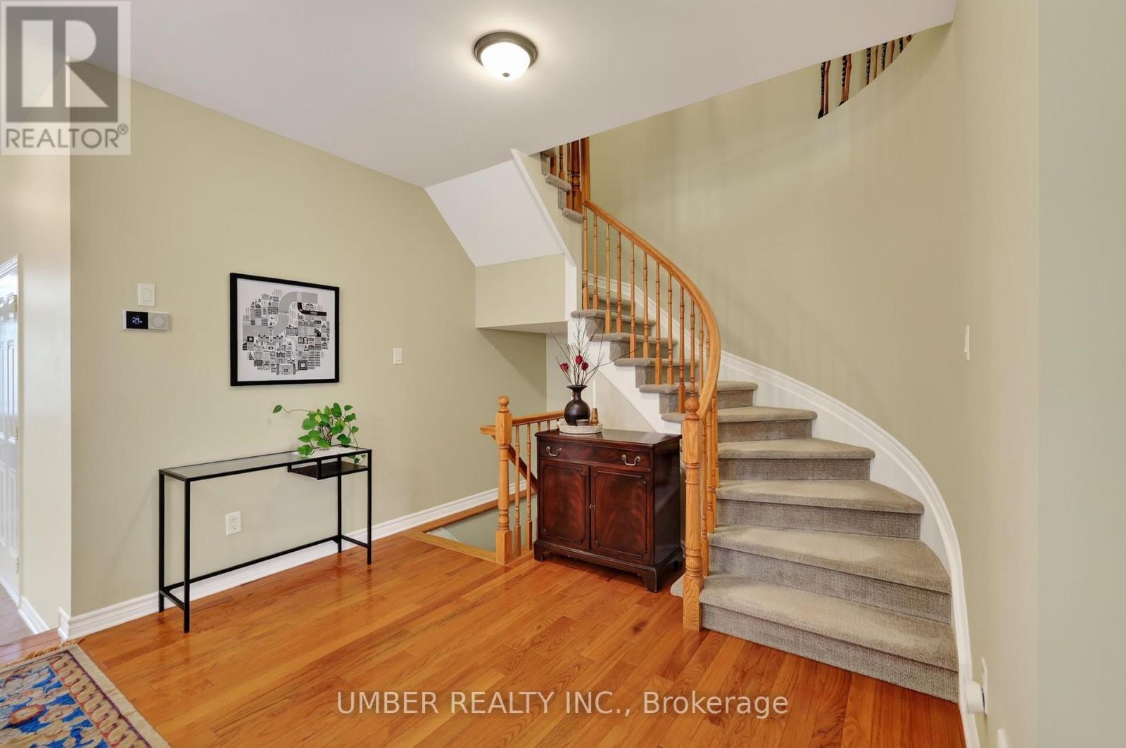 136 Windance Crescent Property Photo 6