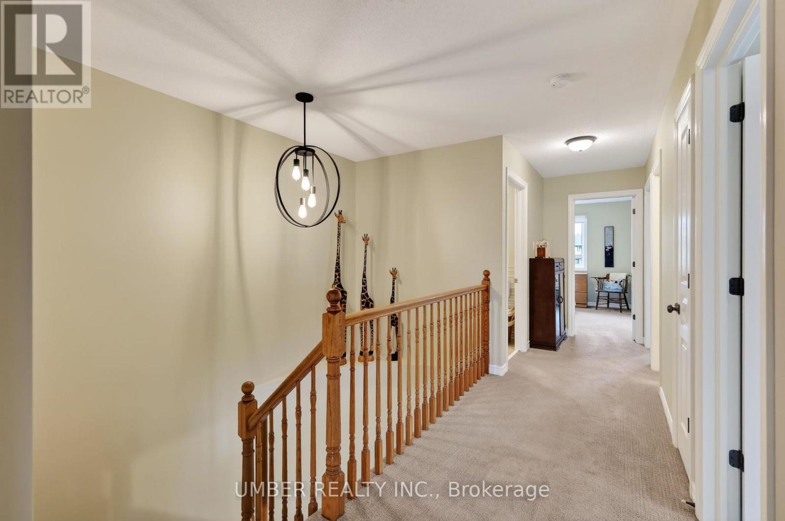 136 Windance Crescent Property Photo 12
