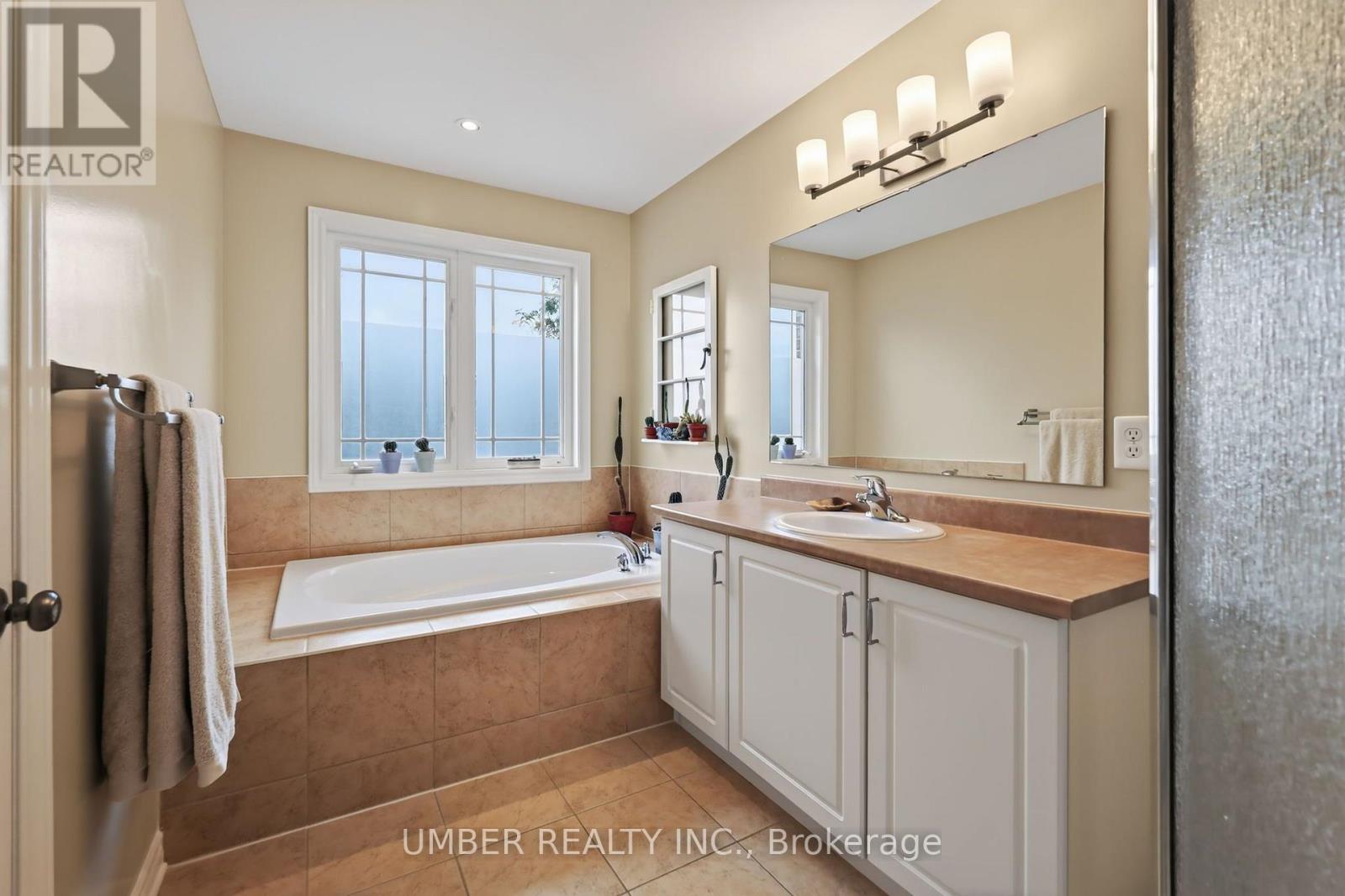 136 Windance Crescent Property Photo 15