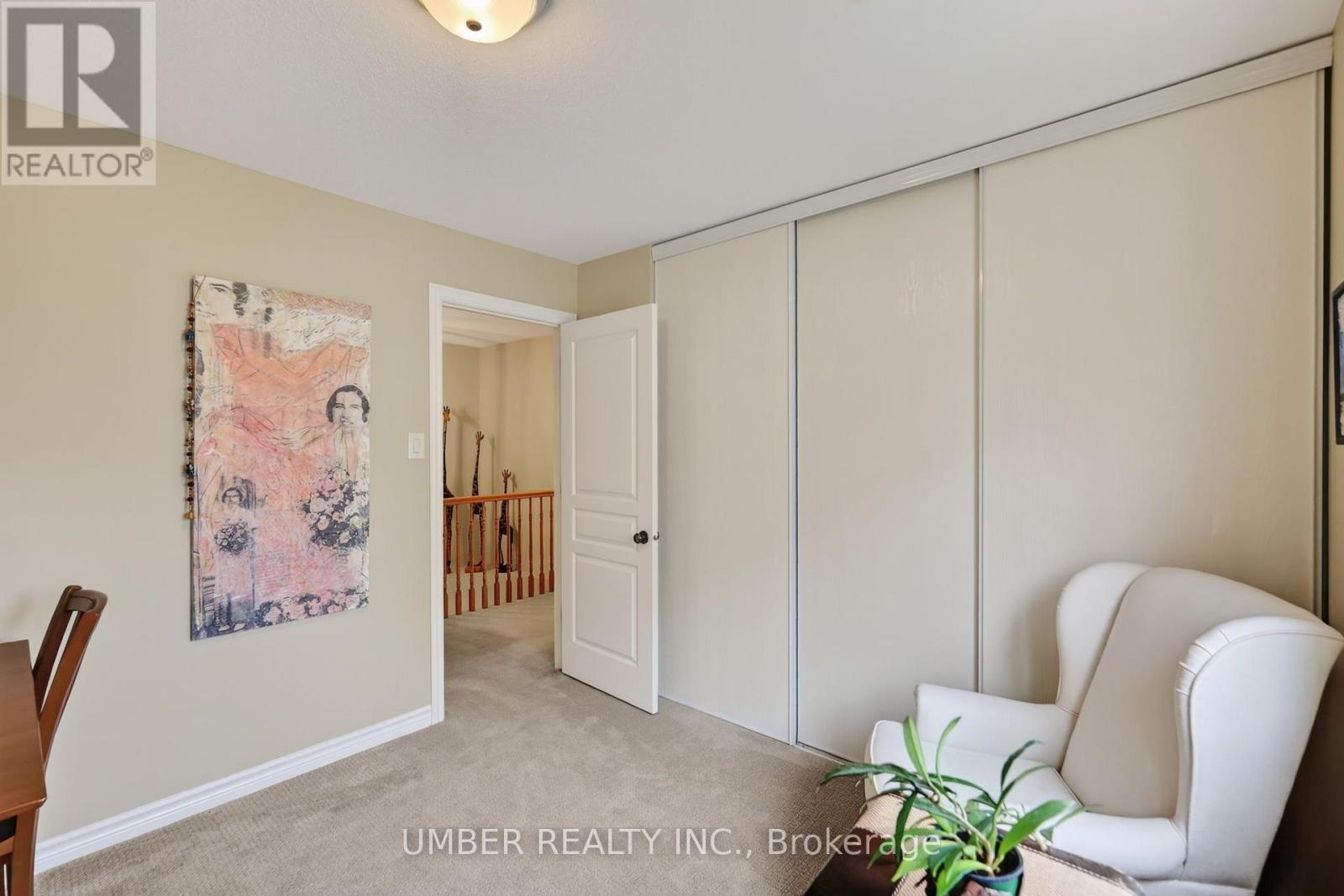 136 Windance Crescent Property Photo 17