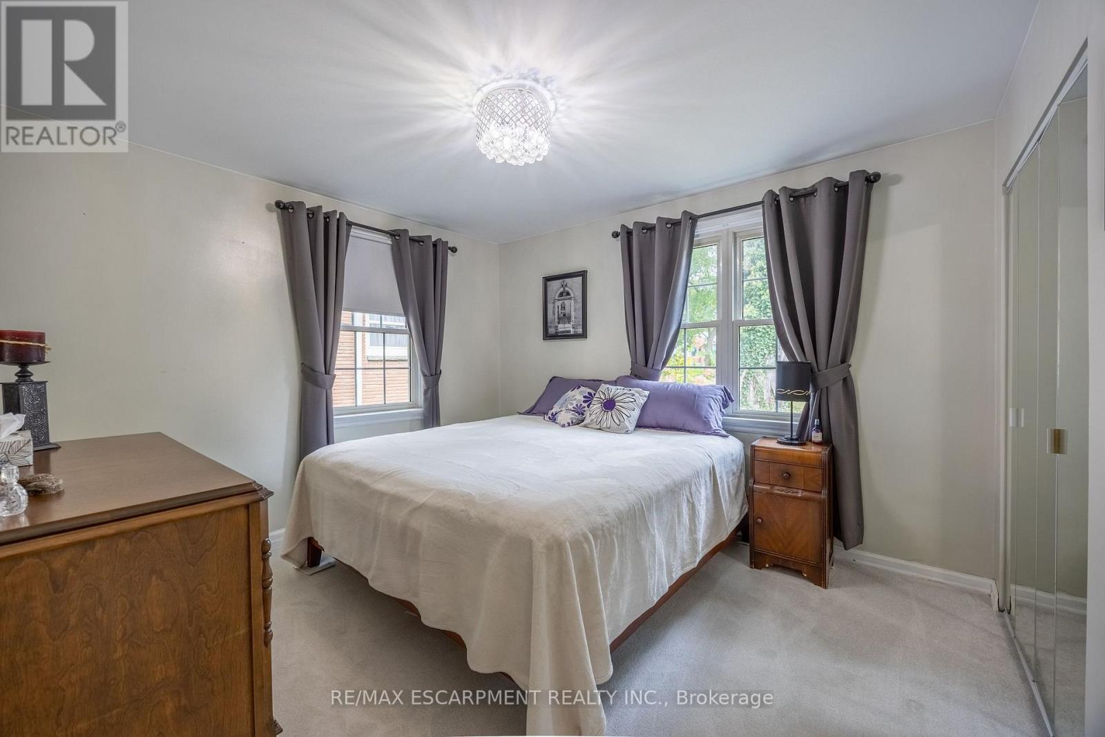 30 Gibson Drive Property Photo 16