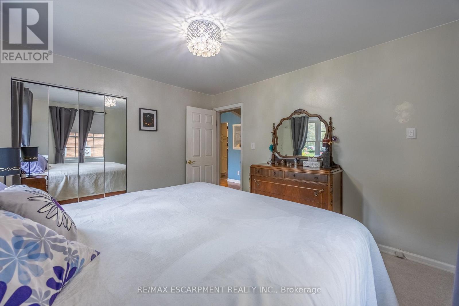 30 Gibson Drive Property Photo 17