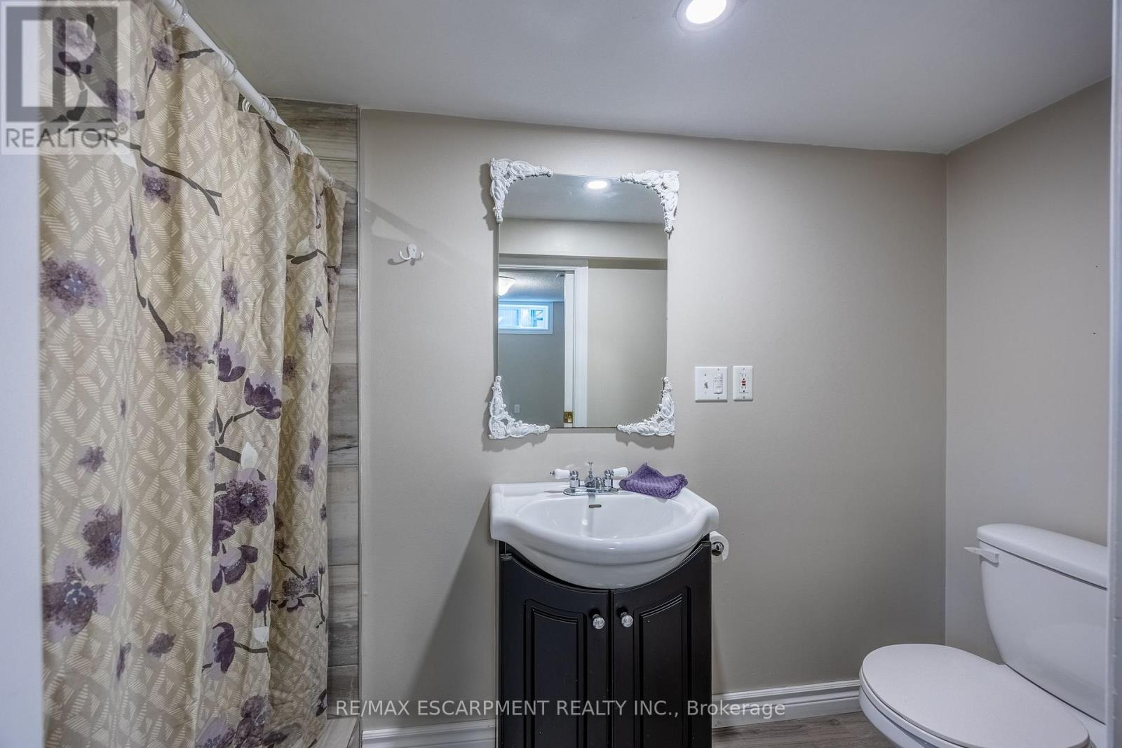30 Gibson Drive Property Photo 26