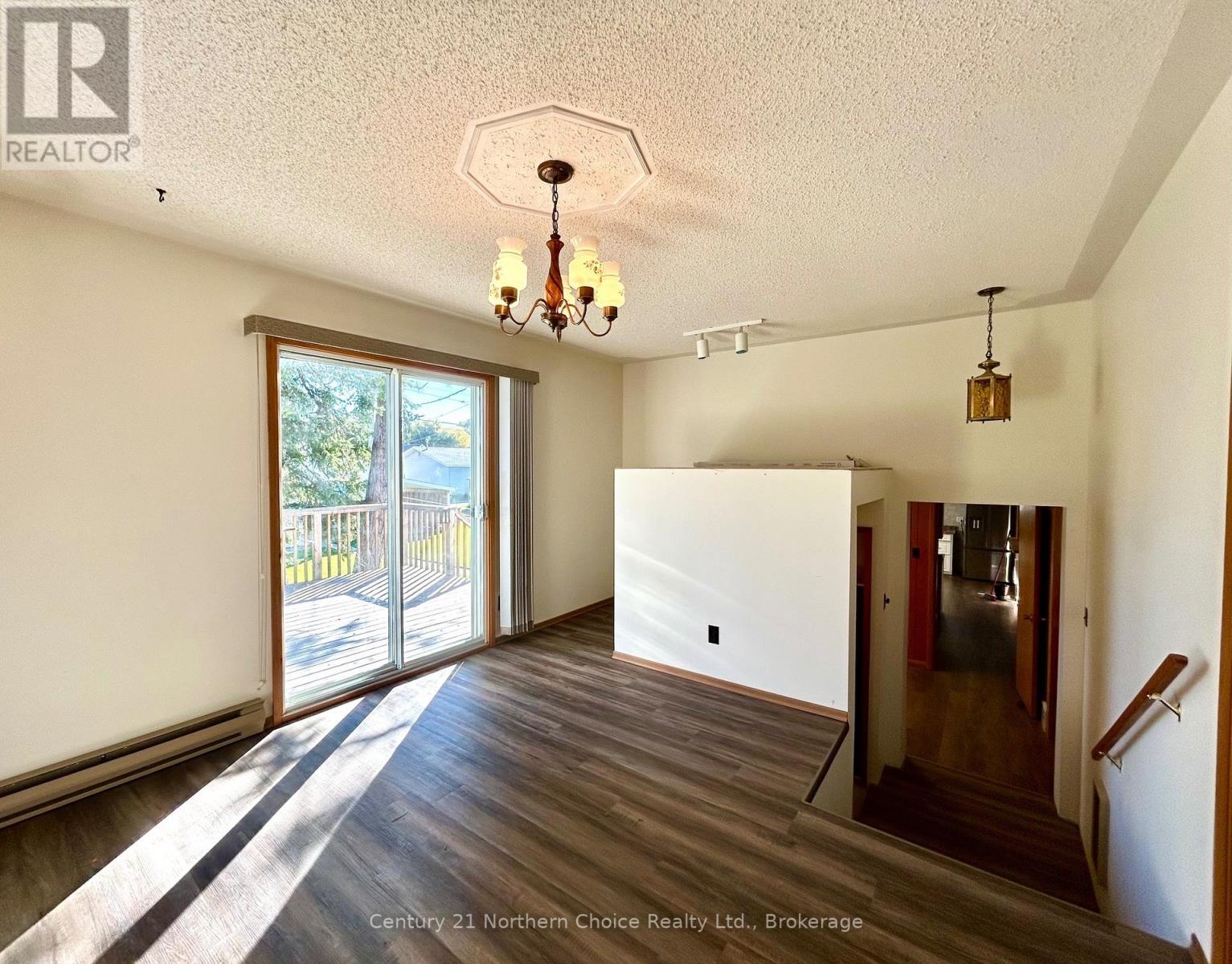 1021 Third Street E Property Photo 8