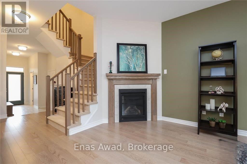 459 Warmstone Drive Property Photo 4