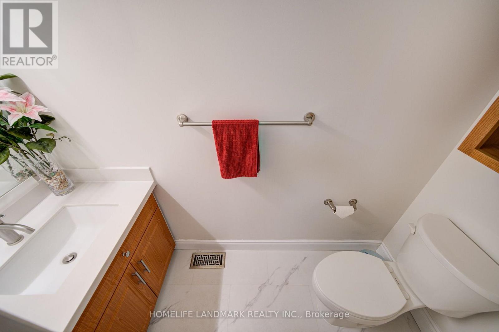 511 Baringham Place Property Photo 28
