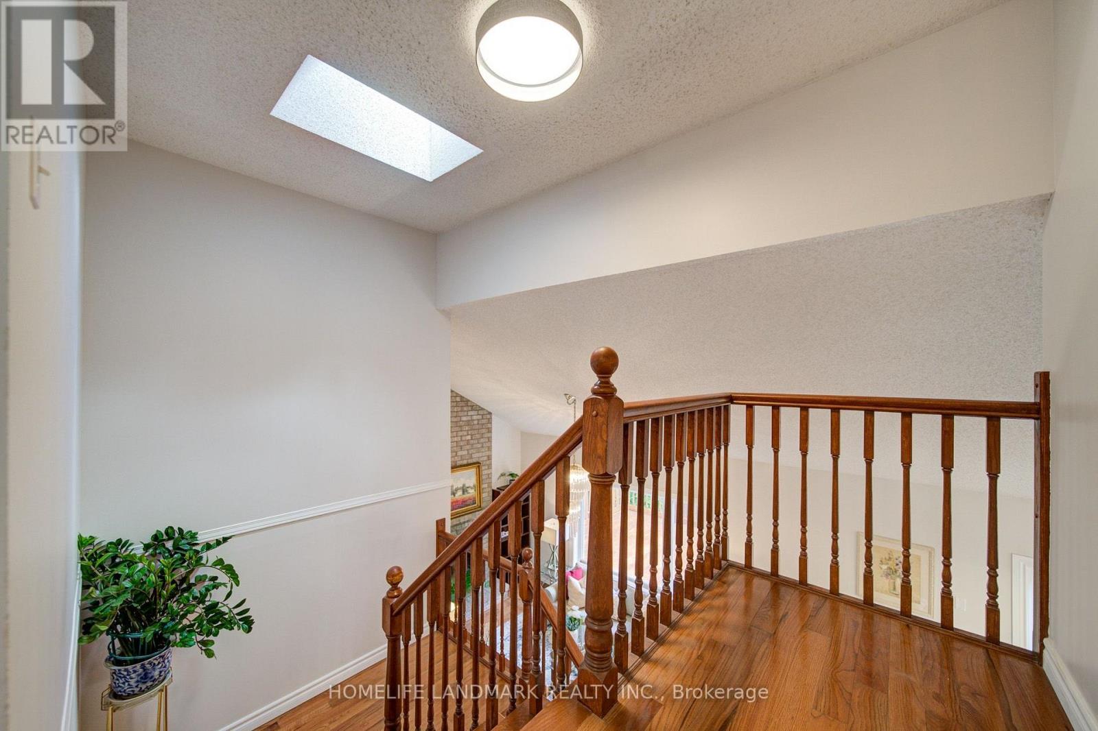 511 Baringham Place Property Photo 41