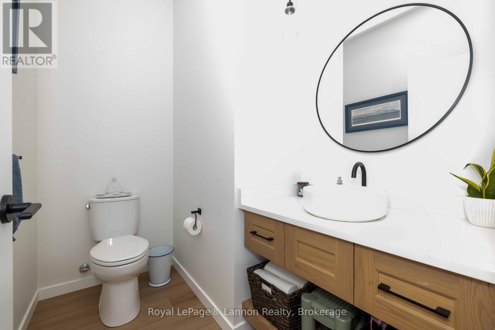 721 Topaz Place Property Photo 18