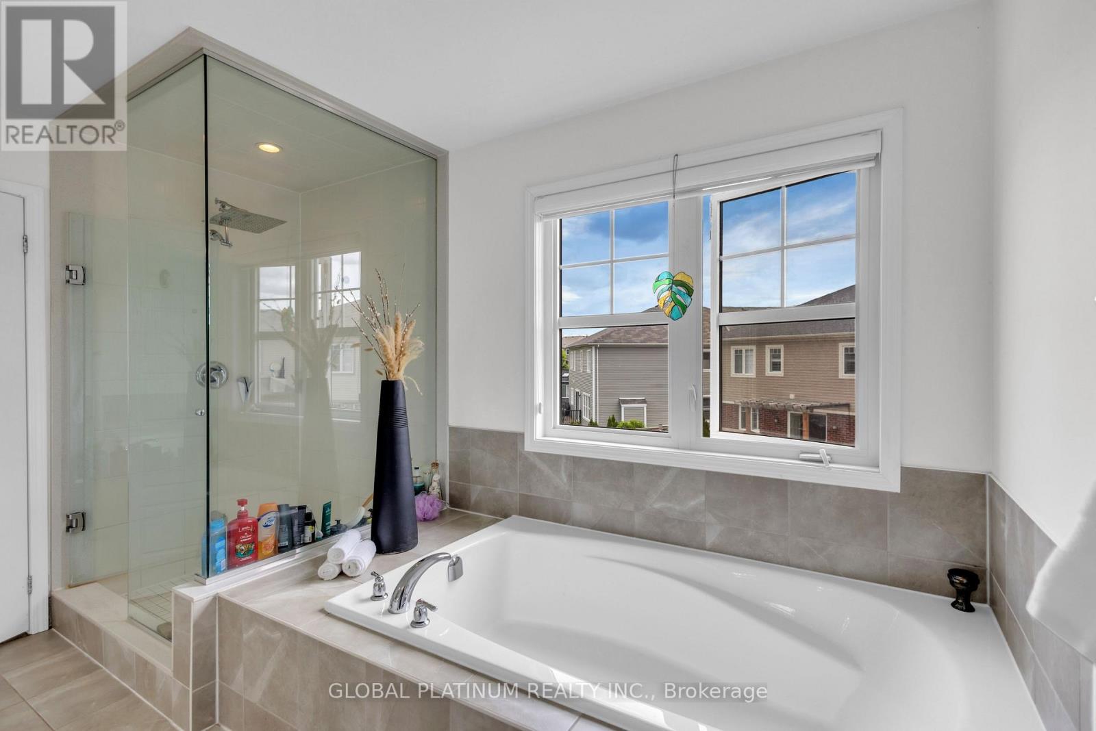 236 Shady Glen Crescent Property Photo 26