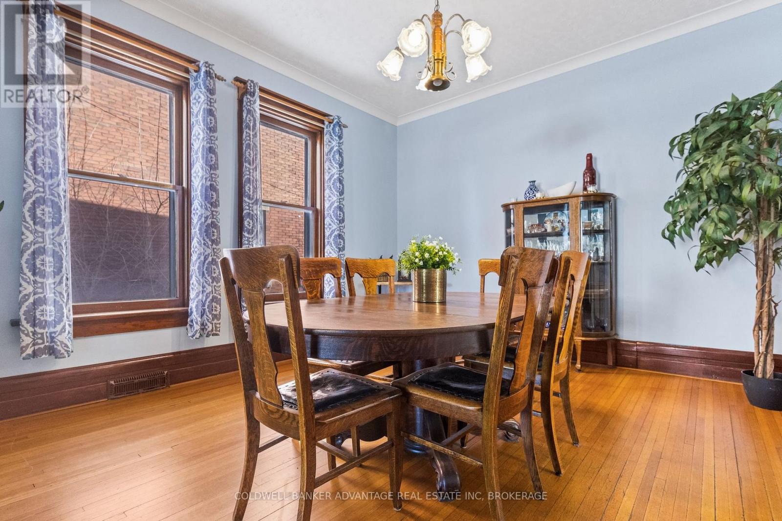 62 Burgar Street Property Photo 8