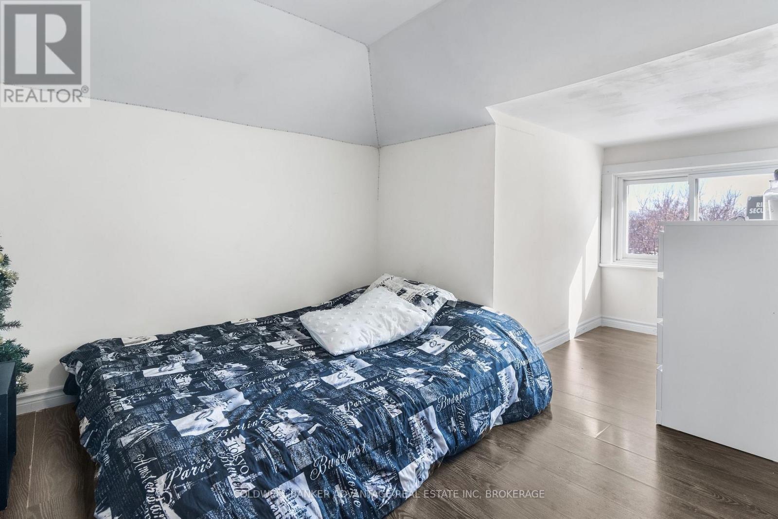 62 Burgar Street Property Photo 22