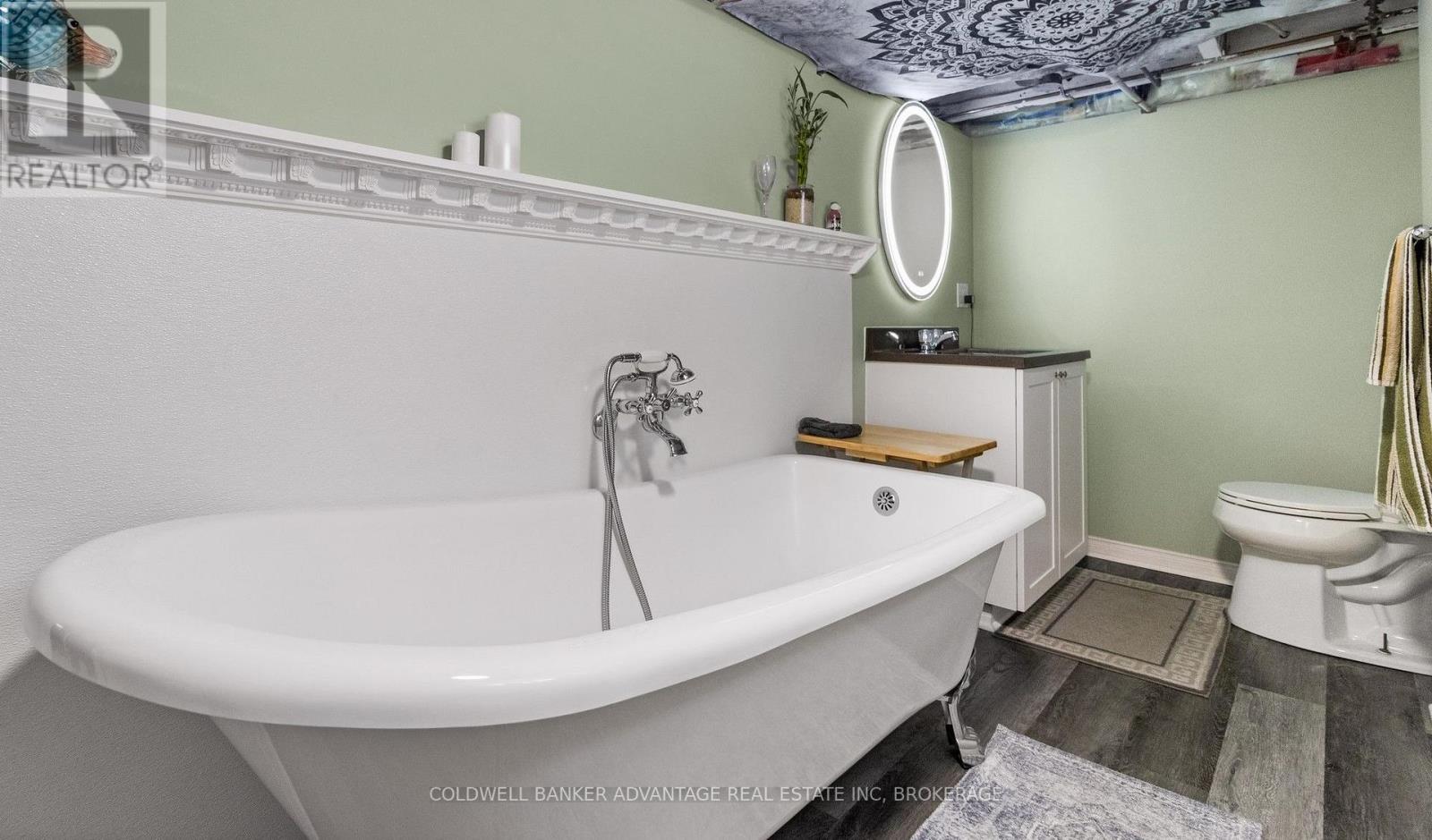 62 Burgar Street Property Photo 27