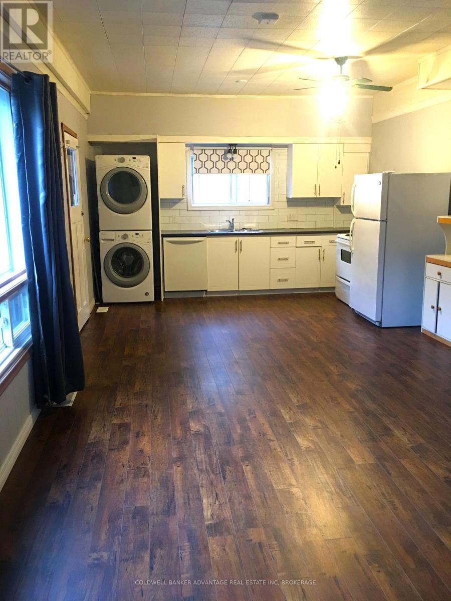 62 Burgar Street Property Photo 30