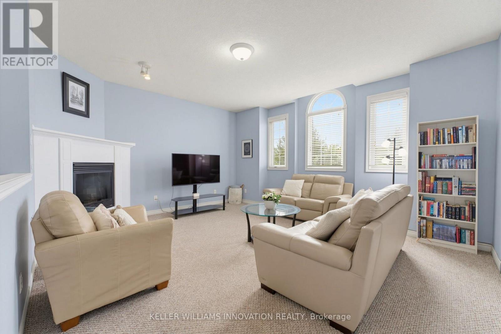 457 Danby Street E Property Photo 12