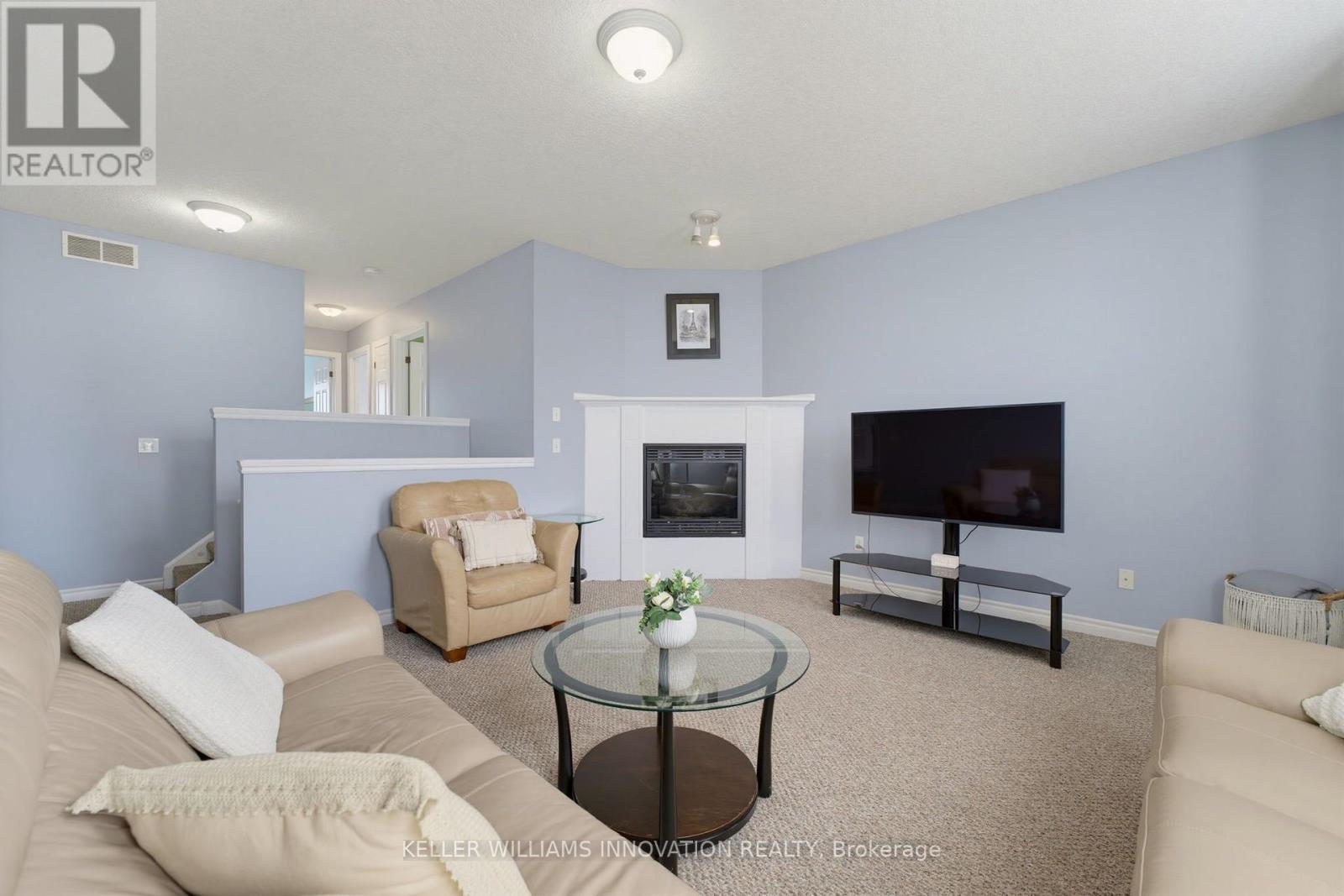 457 Danby Street E Property Photo 13