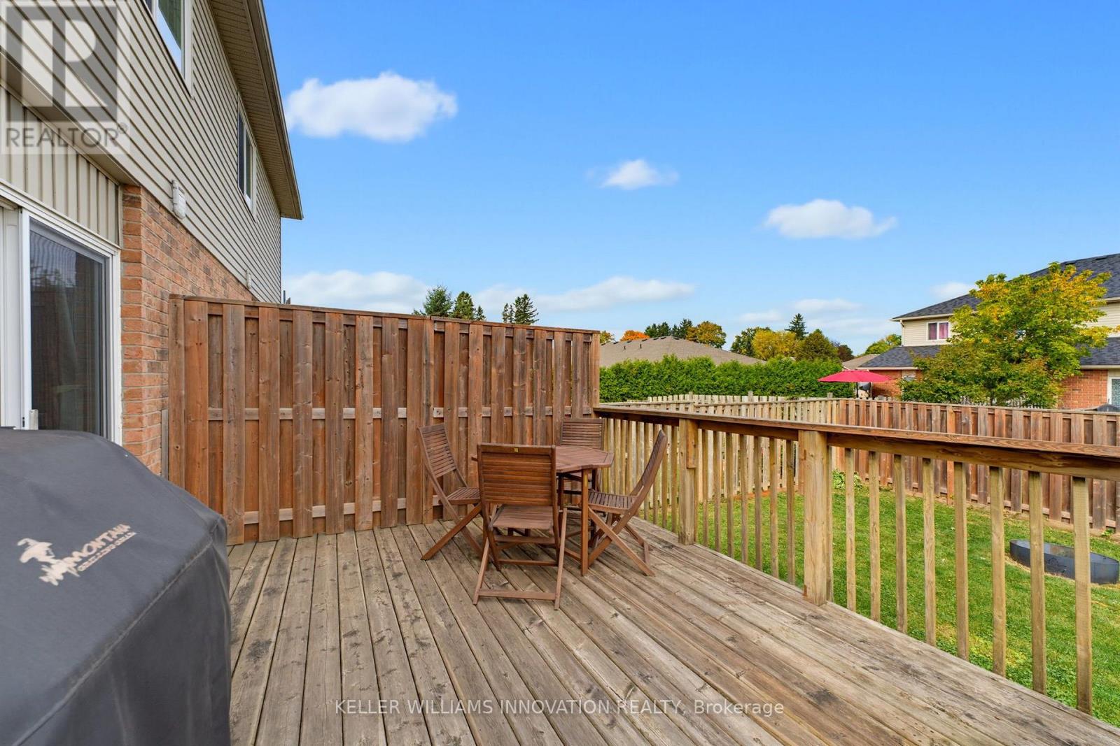457 Danby Street E Property Photo 20