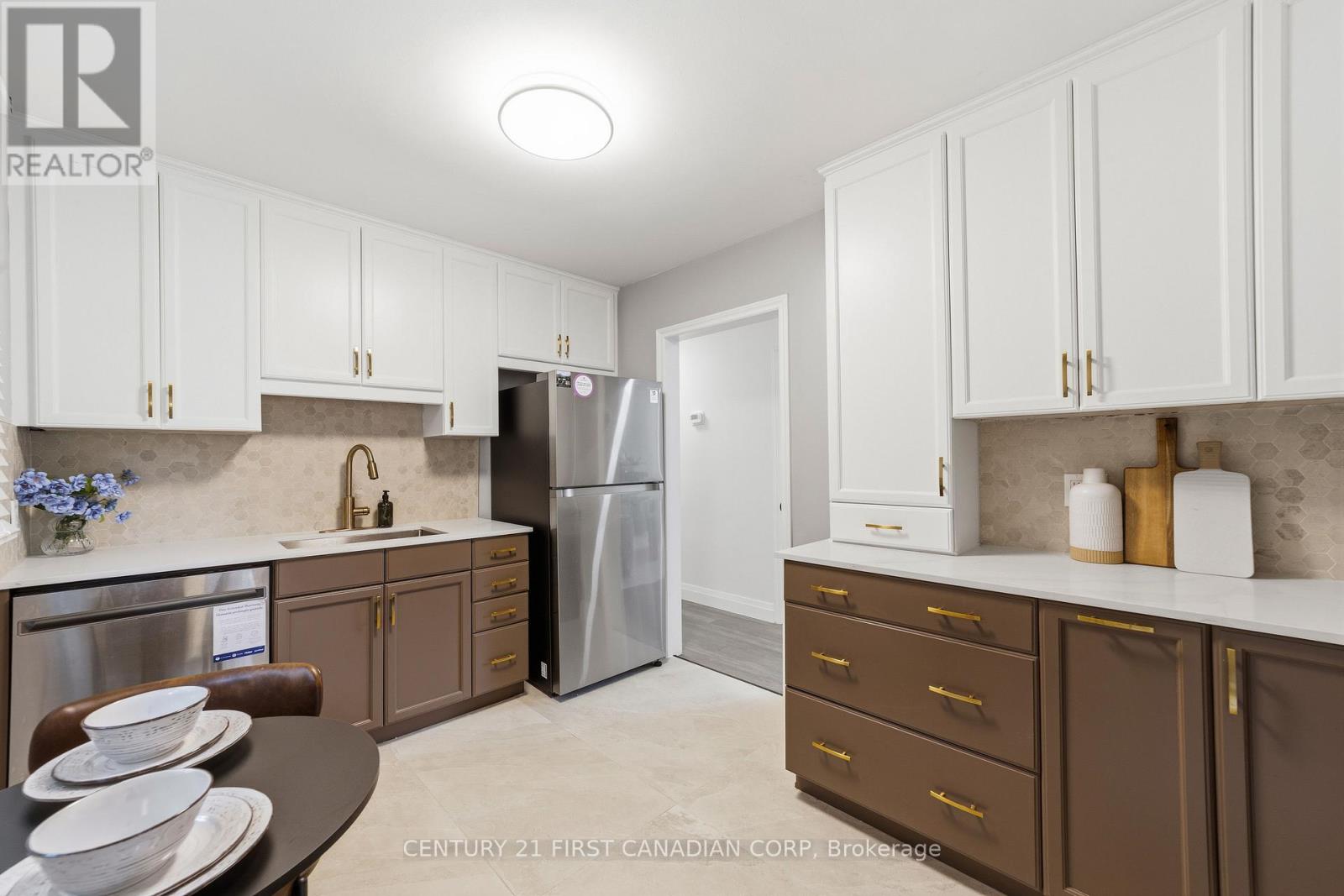 54 Manitoulin Drive Property Photo 15
