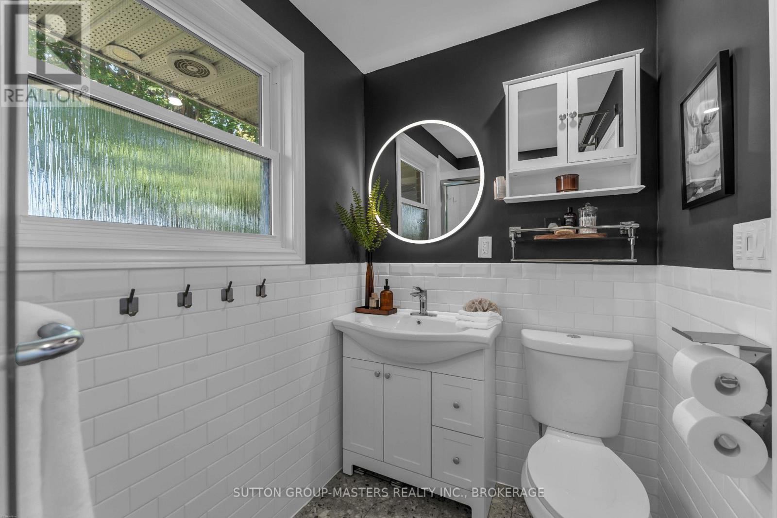 11 Chesterfield Drive Property Photo 21