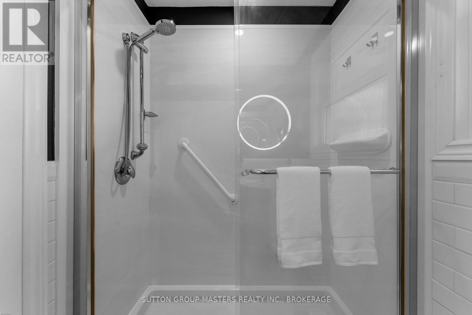 11 Chesterfield Drive Property Photo 22