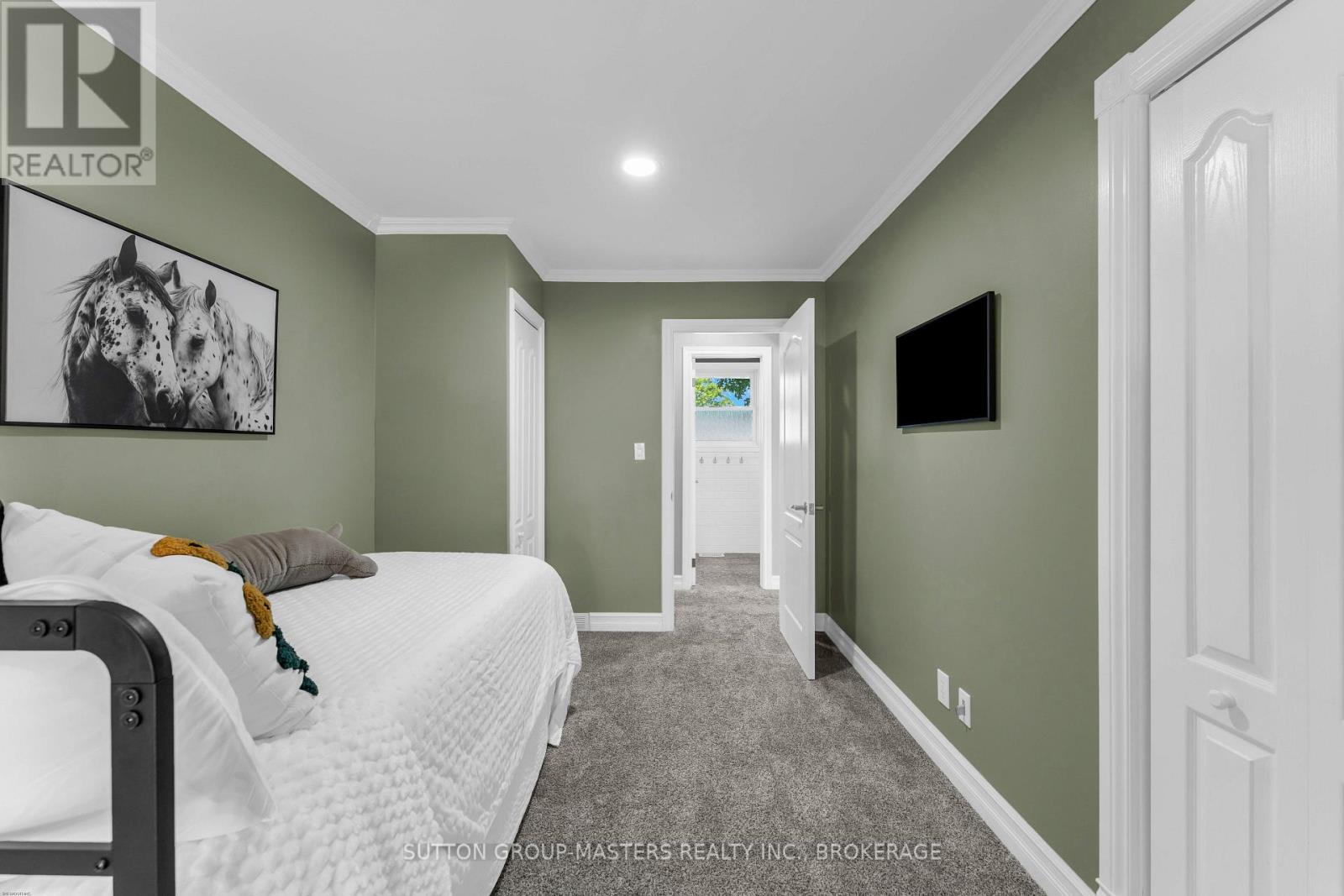 11 Chesterfield Drive Property Photo 26
