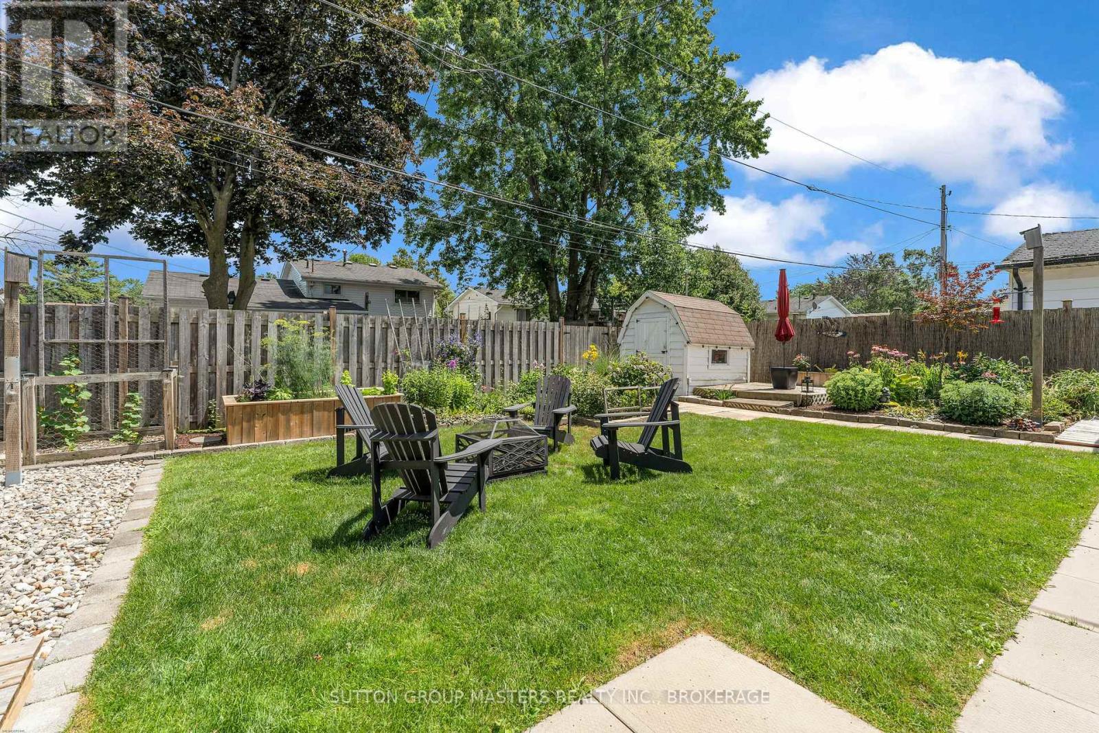 11 Chesterfield Drive Property Photo 41