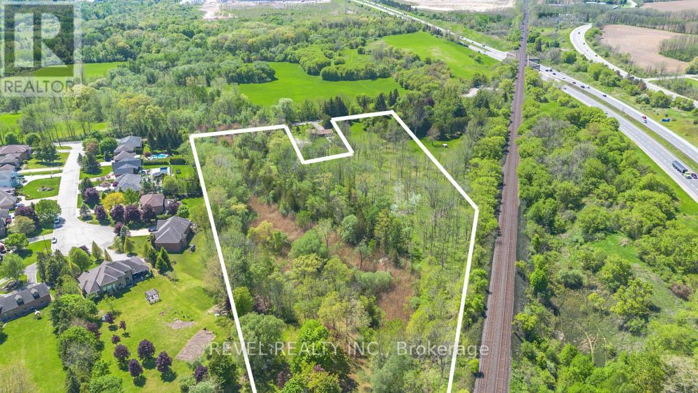 88 Golf Road Property Photo 8