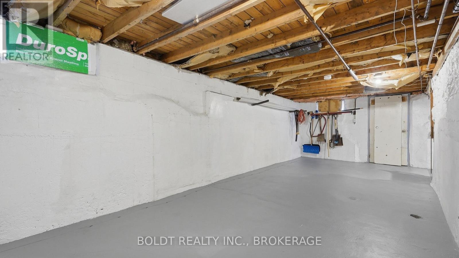 28 Chapel Street S Property Photo 37