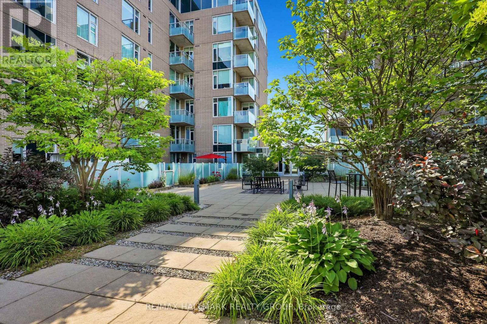 411 - 575 Byron Avenue Property Photo 19