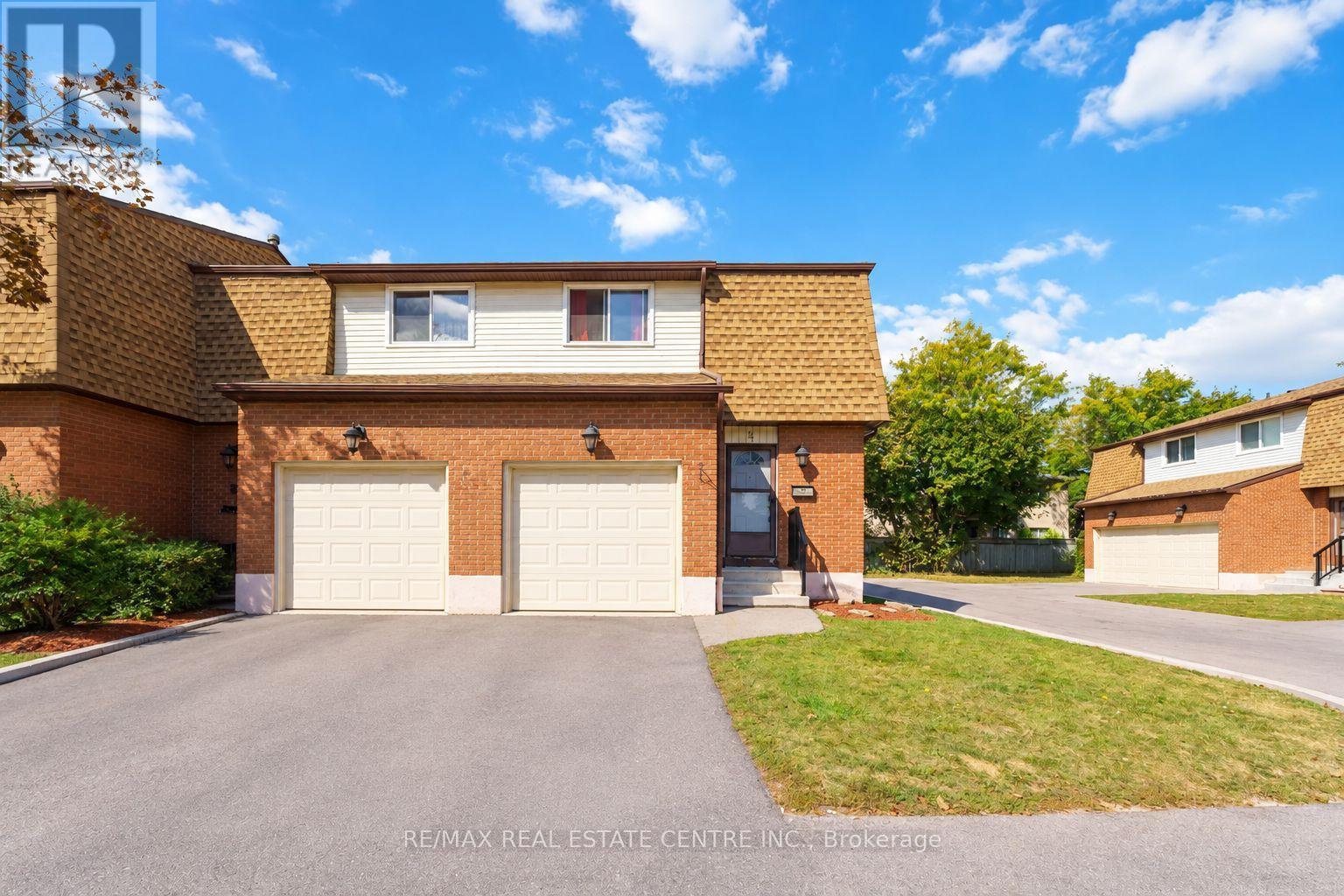 4 - 899 Stone Church Road E Property Photo 1