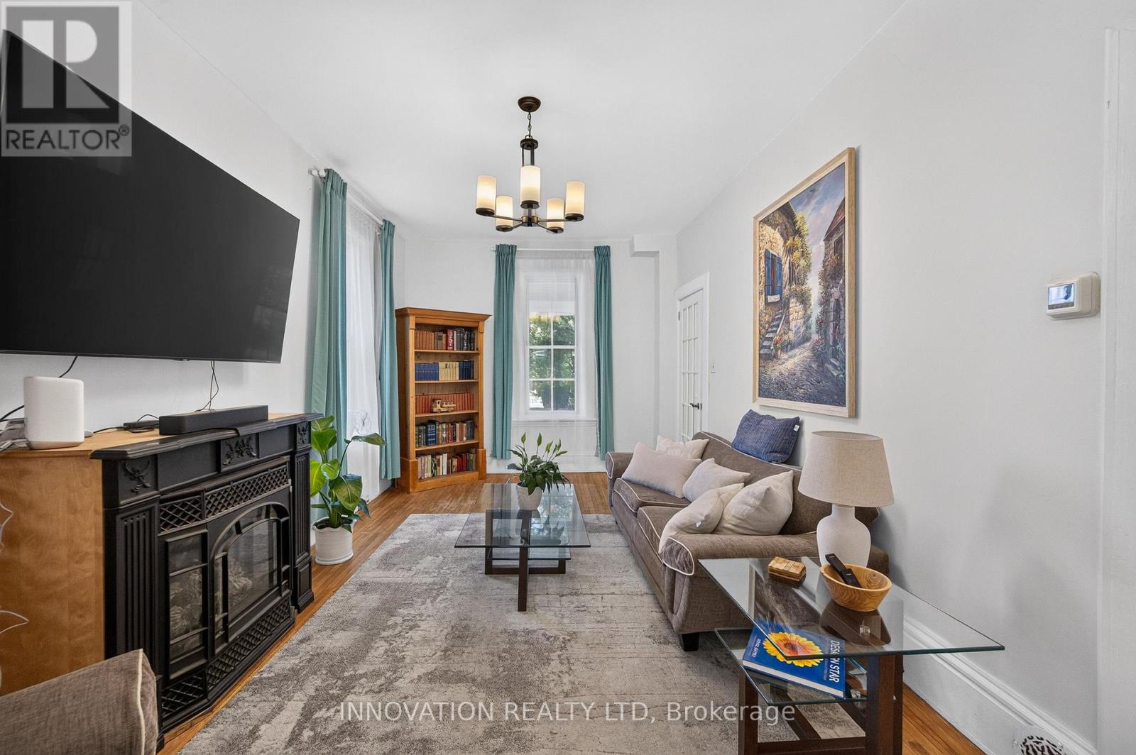 58 Lake Avenue E Property Photo 8