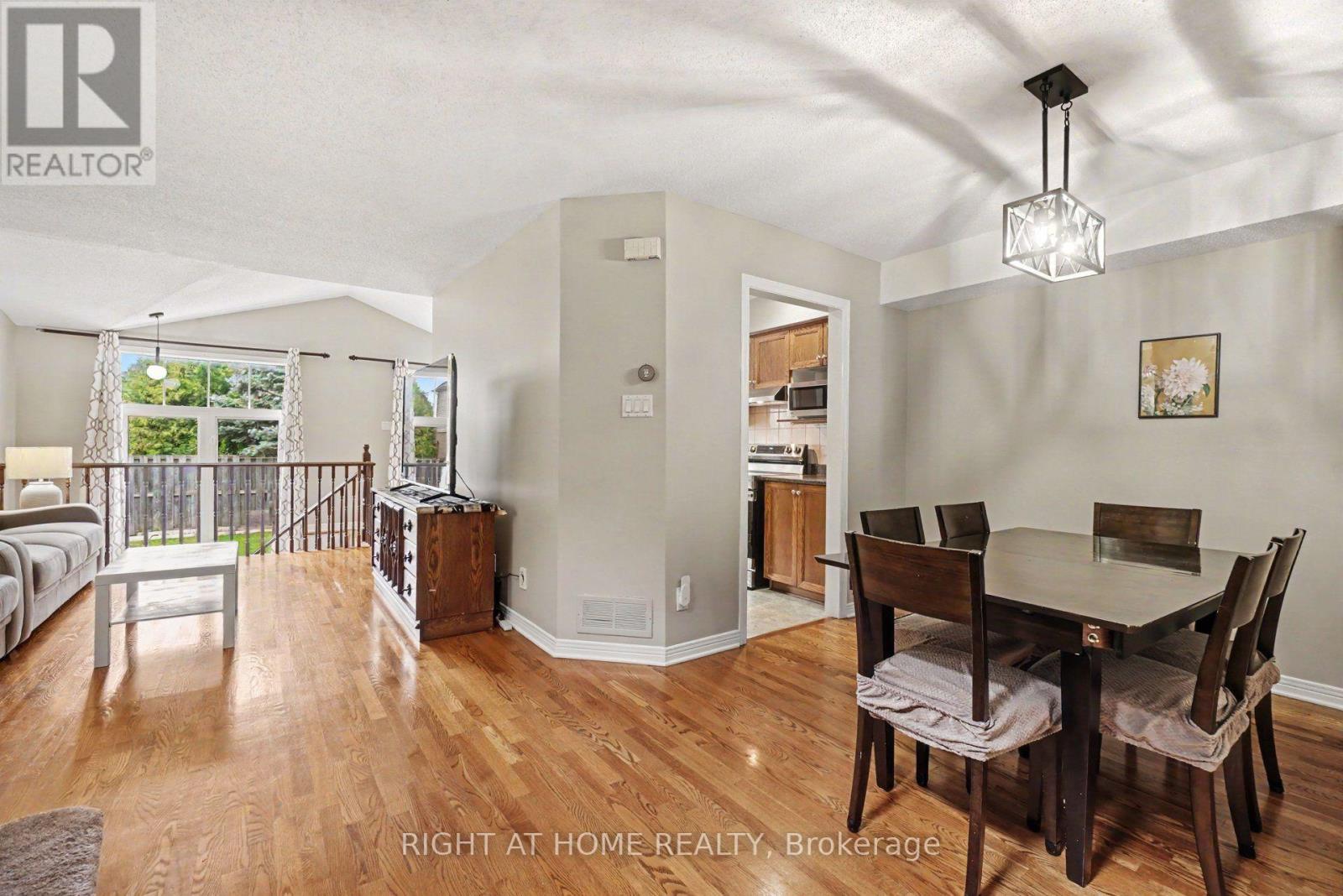 623 Wild Shore Crescent Property Photo 10