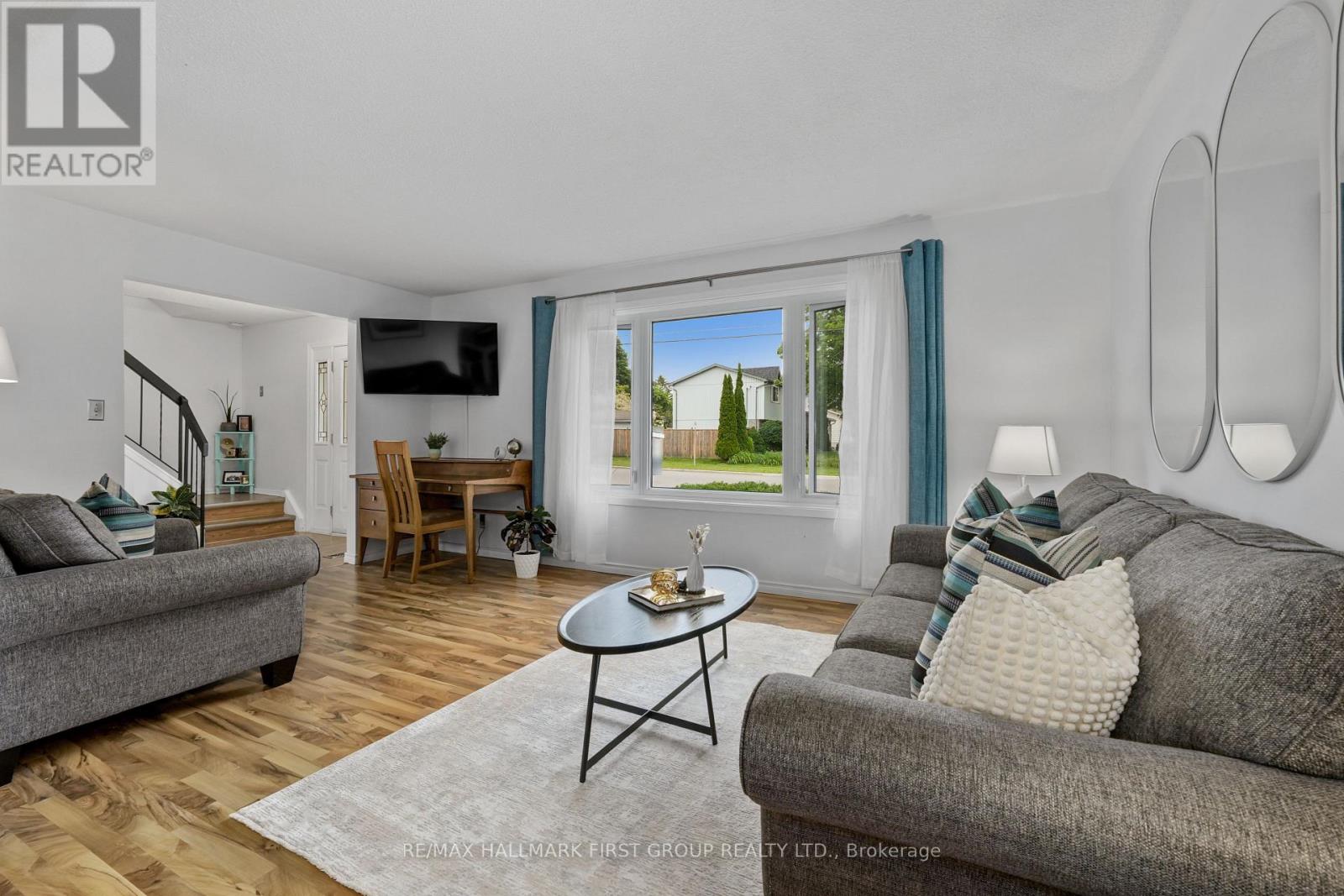 667 Westwood Drive Property Photo 11