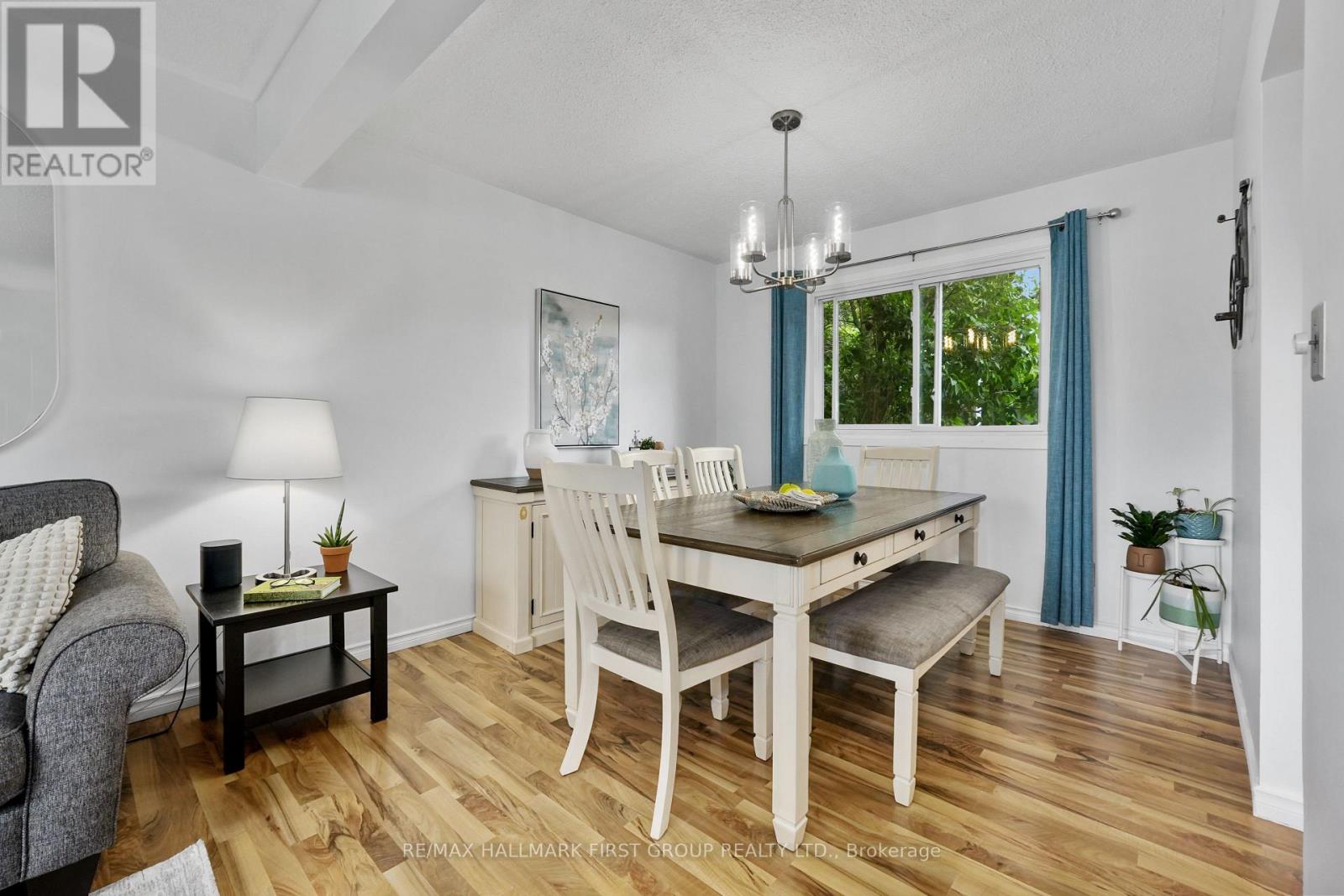667 Westwood Drive Property Photo 12