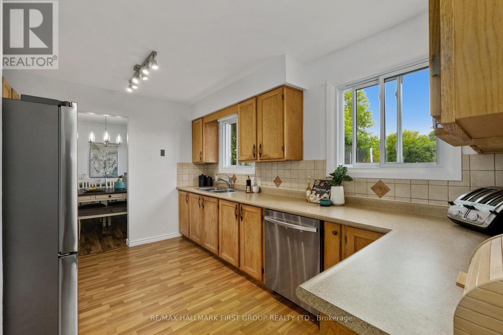 667 Westwood Drive Property Photo 17