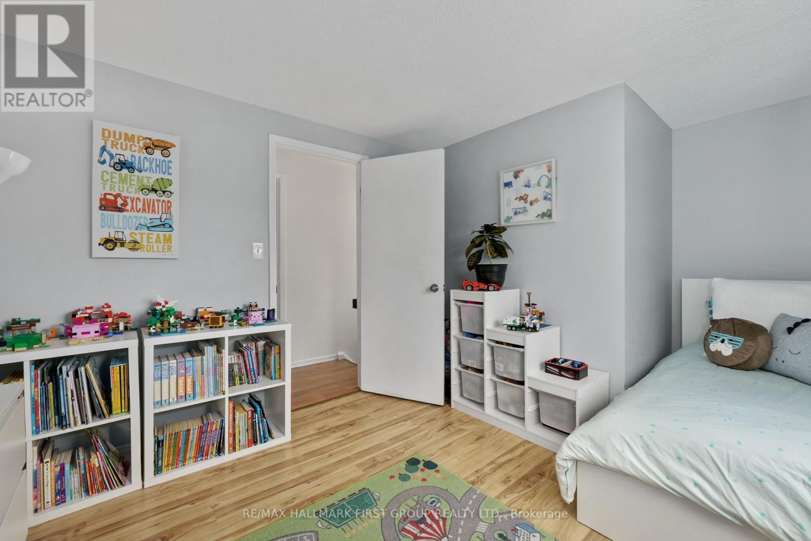 667 Westwood Drive Property Photo 29