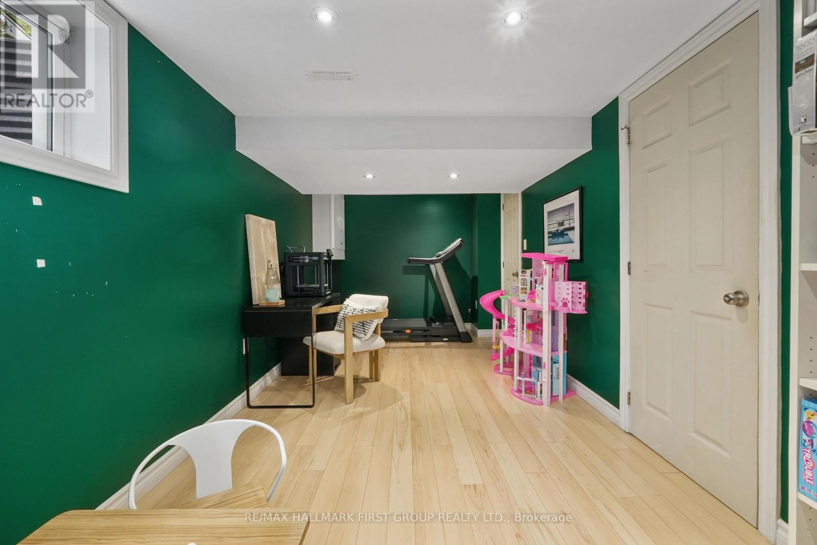 667 Westwood Drive Property Photo 36