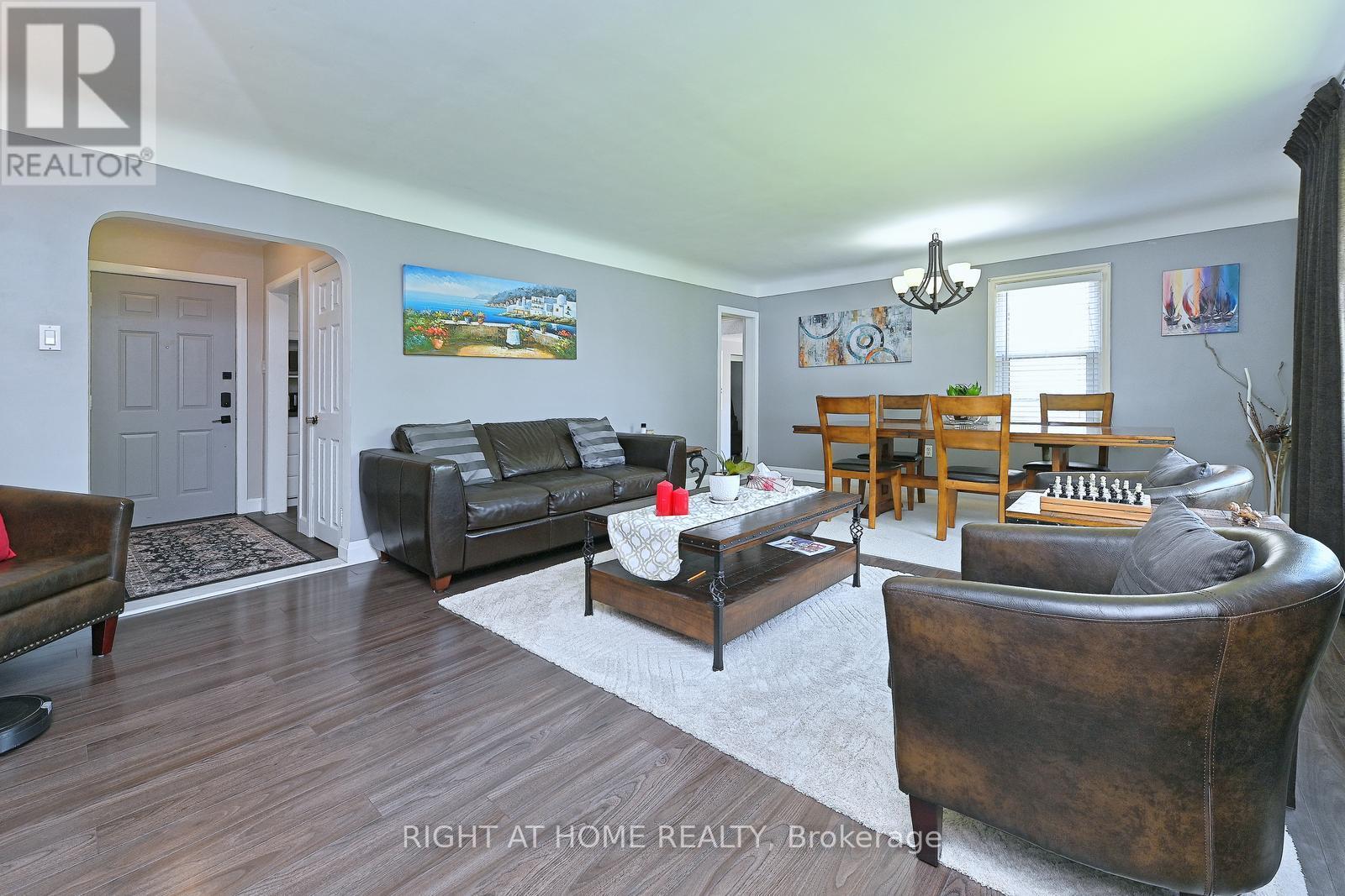 446 Geneva Street Property Photo 15