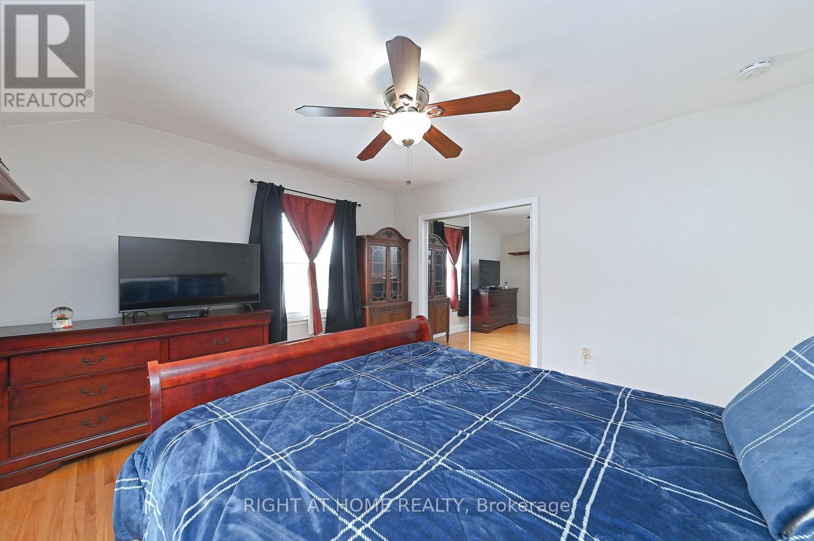 446 Geneva Street Property Photo 36