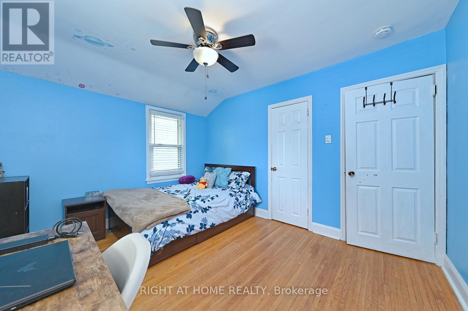 446 Geneva Street Property Photo 39