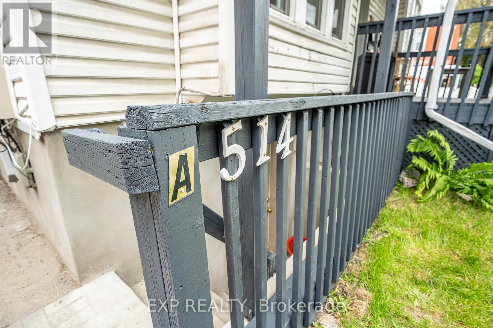 514 Lyon Street N Property Photo 8