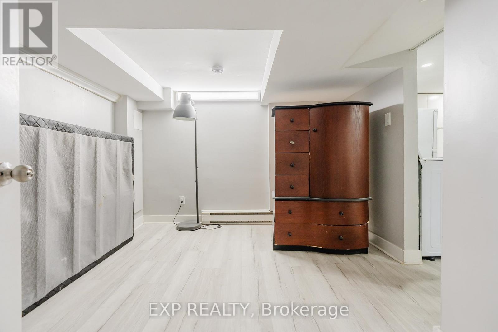 514 Lyon Street N Property Photo 22