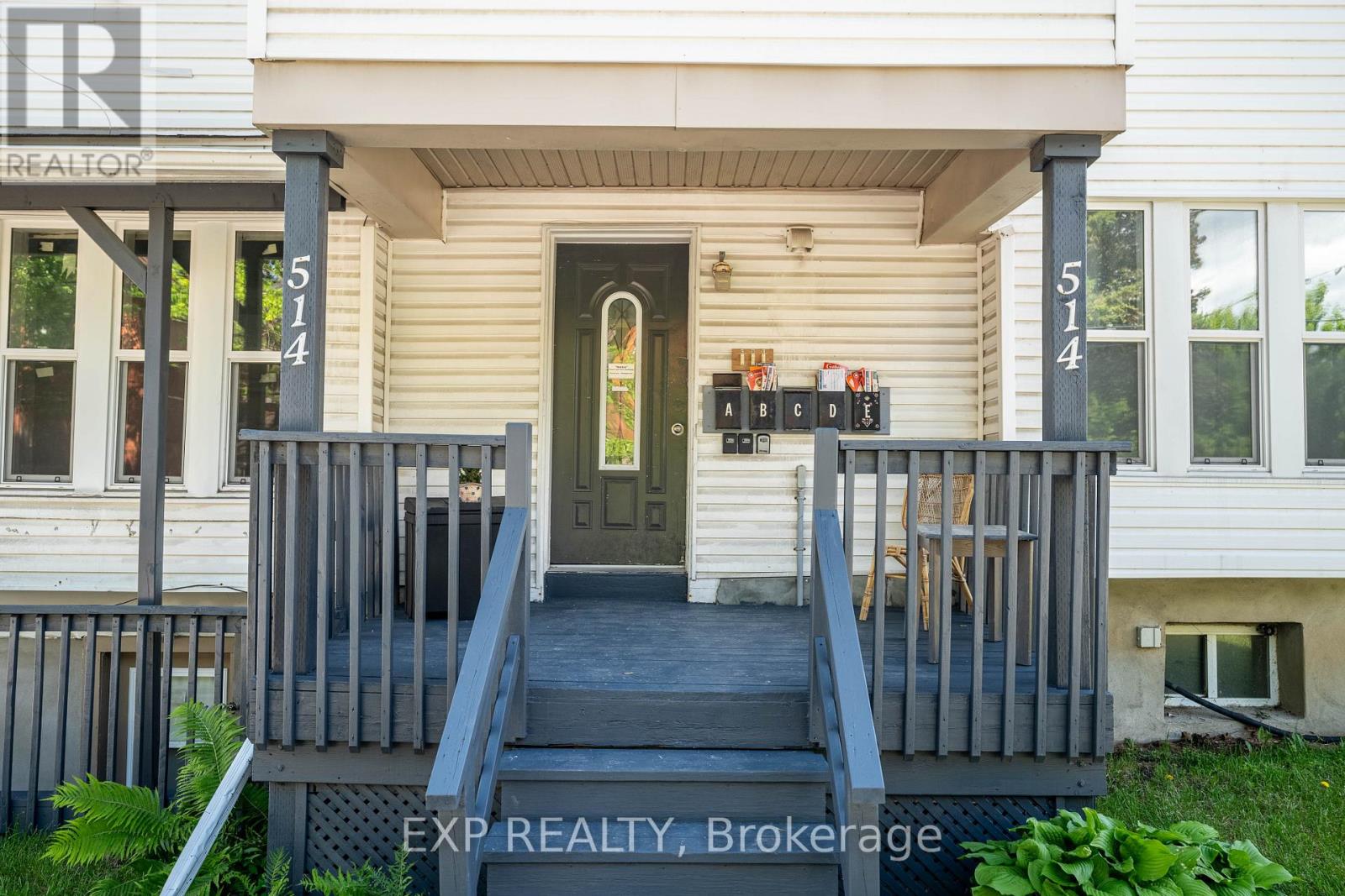 514 Lyon Street N Property Photo 24