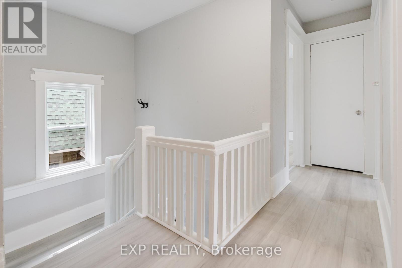 514 Lyon Street N Property Photo 41