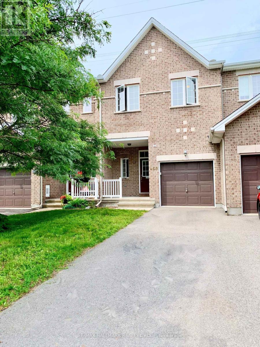 469 FOXHALL WAY