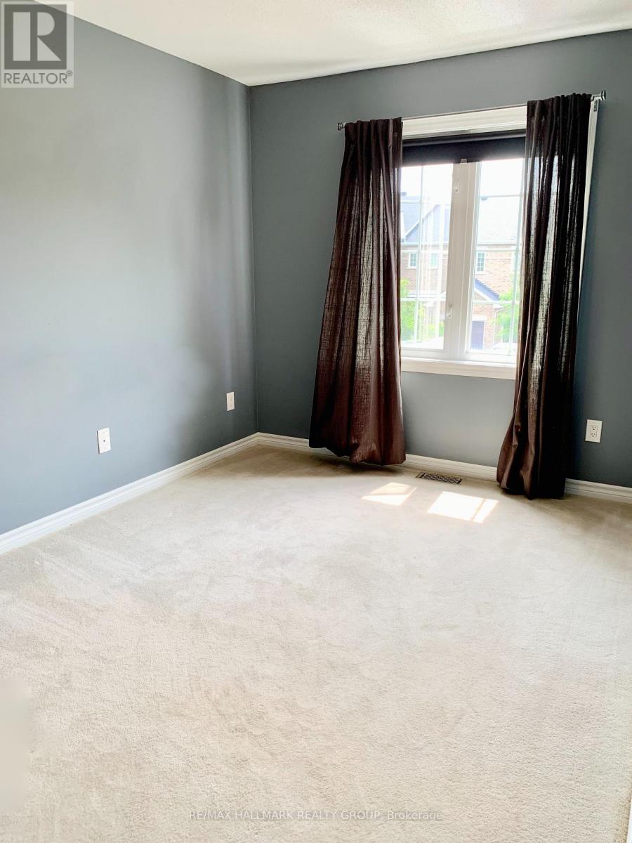 469 Foxhall Way Property Photo 18